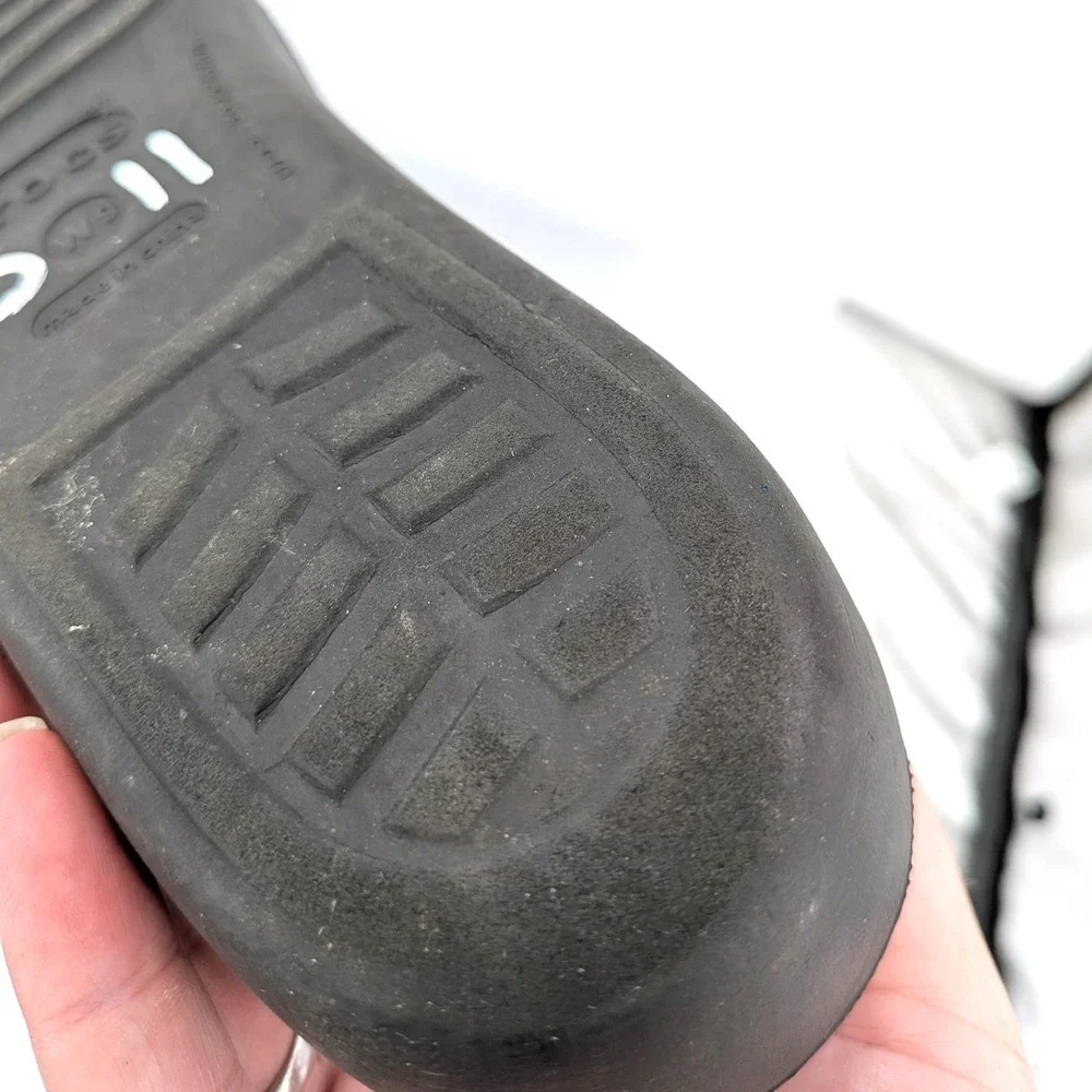Crocs Comfort Sandals Black Strappy Lightweight Slip On Casual 8‎